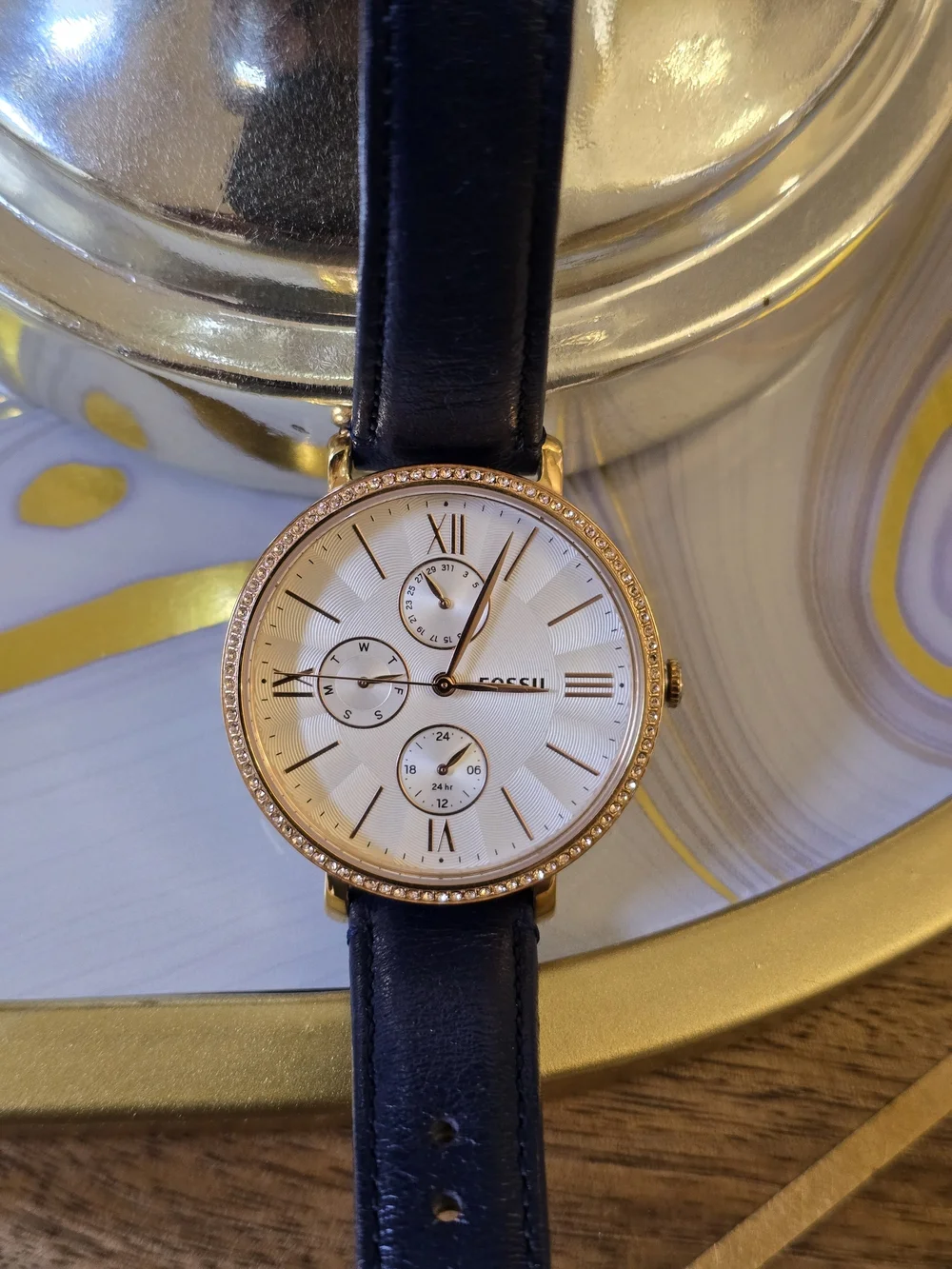 Fossil Gold-Tone Case Watch with White Dial and Black Leather Strap